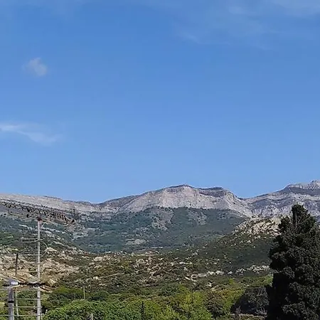 νάξιον εστί 2 - διαμονή στον κυνίδαρο της νάξου Сasa de vacaciones Kinitharos